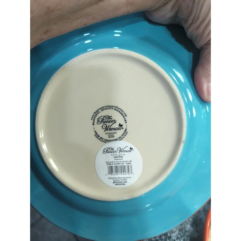 Retired 2018 The Pioneer Woman Celia Aqua 8.75